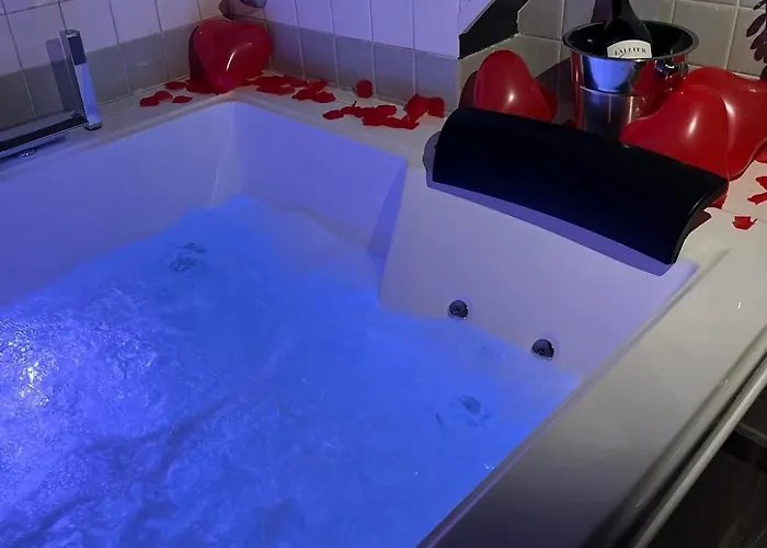 Balneo, Lumineux, Confort 公寓